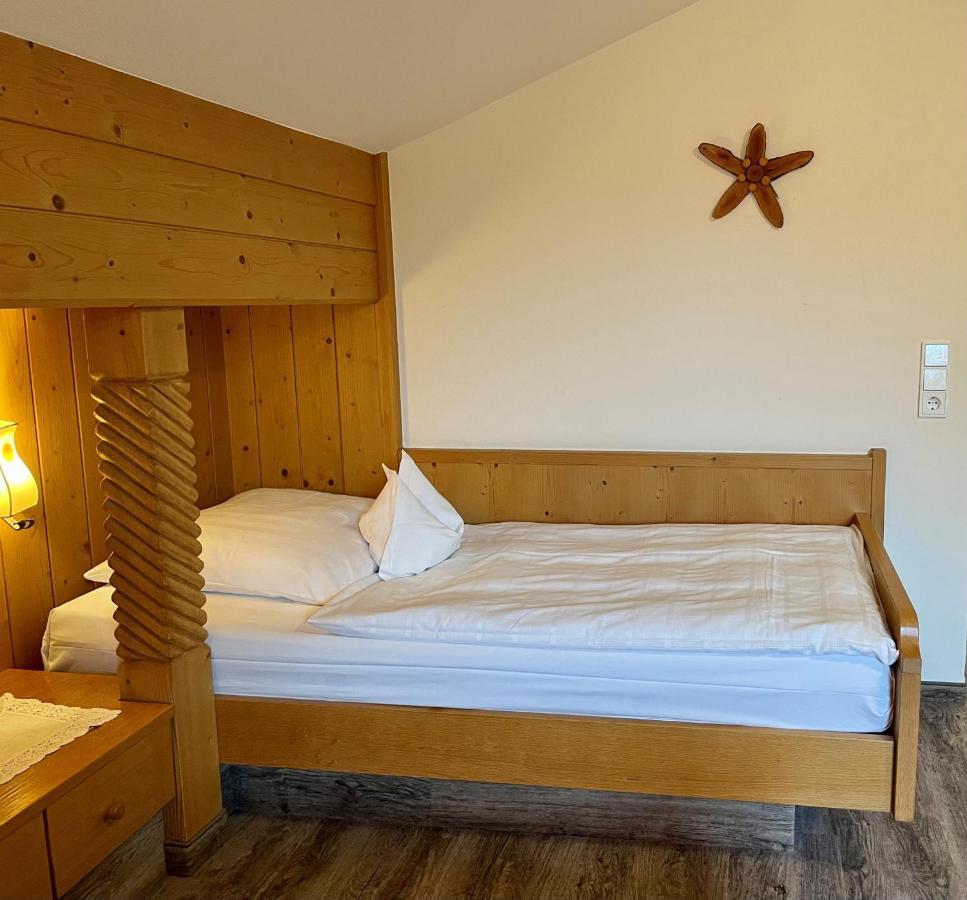 Adler Hotel 3*